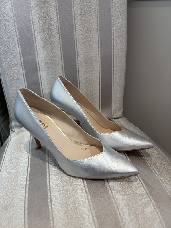 Lodi Silver Heel